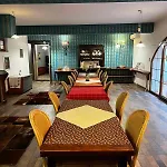 Royal Gold Отель 4*