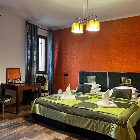 Hotel Royal Gold 4*