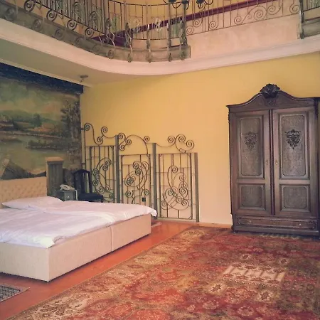 Royal Gold Hotel SJJ