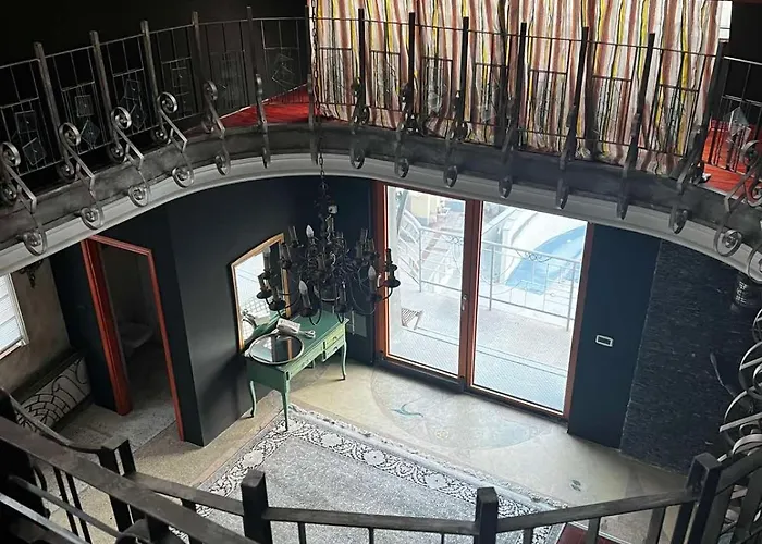 Royal Gold 酒店 4*